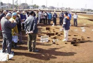 前領家遺跡：縄文時代の住居跡の説明