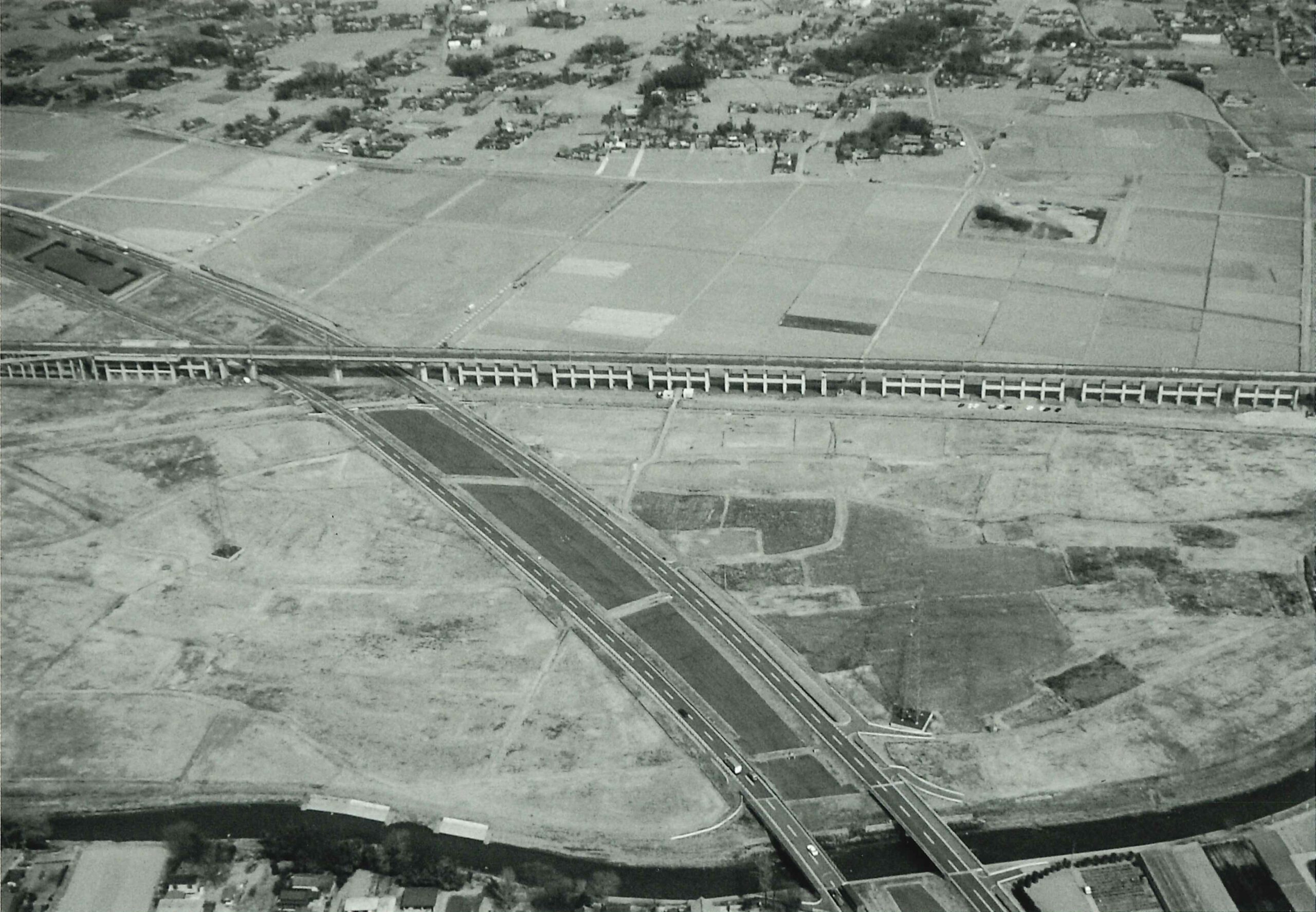 八ッ島遺跡やつしまいせき