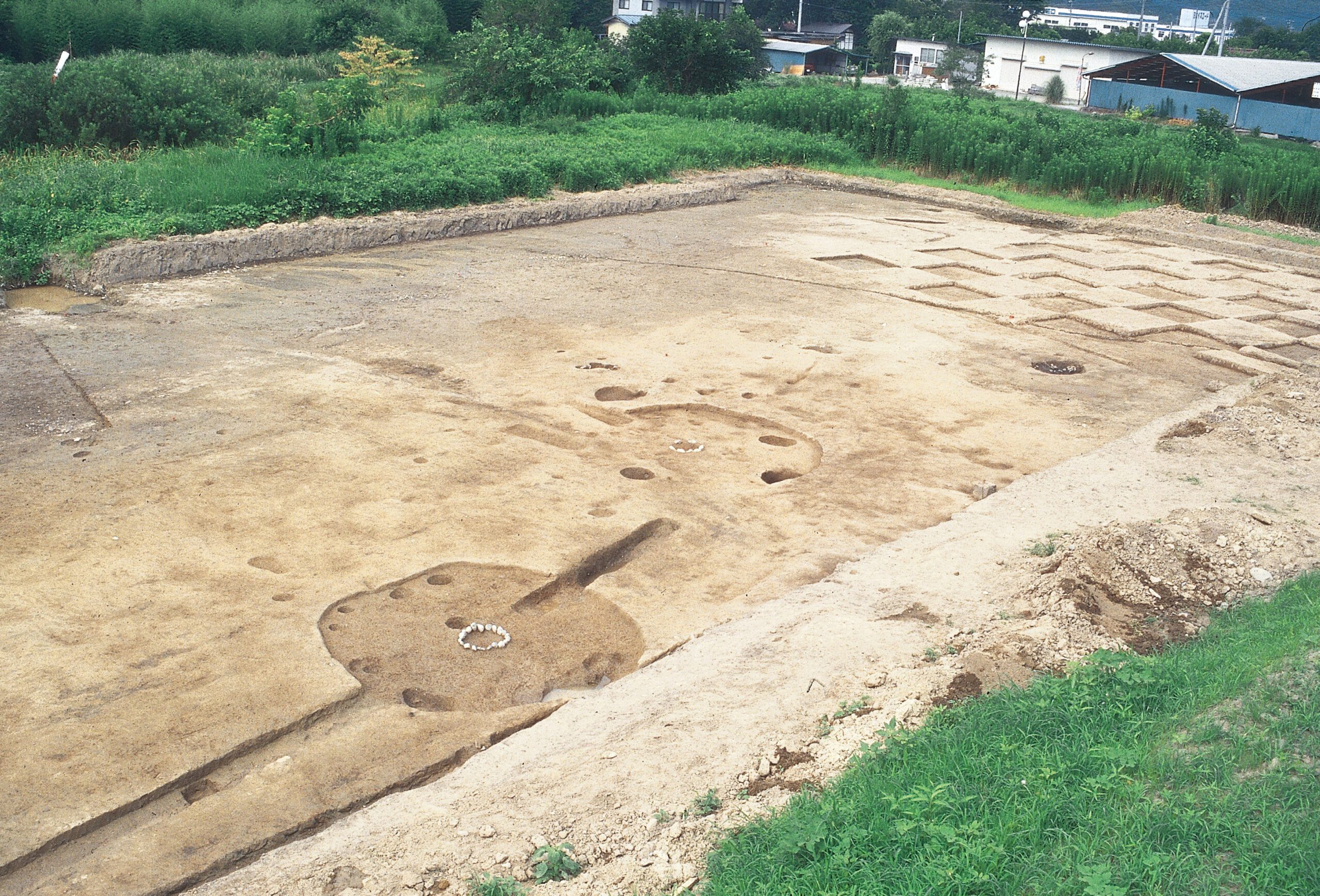 中野遺跡なかのいせき